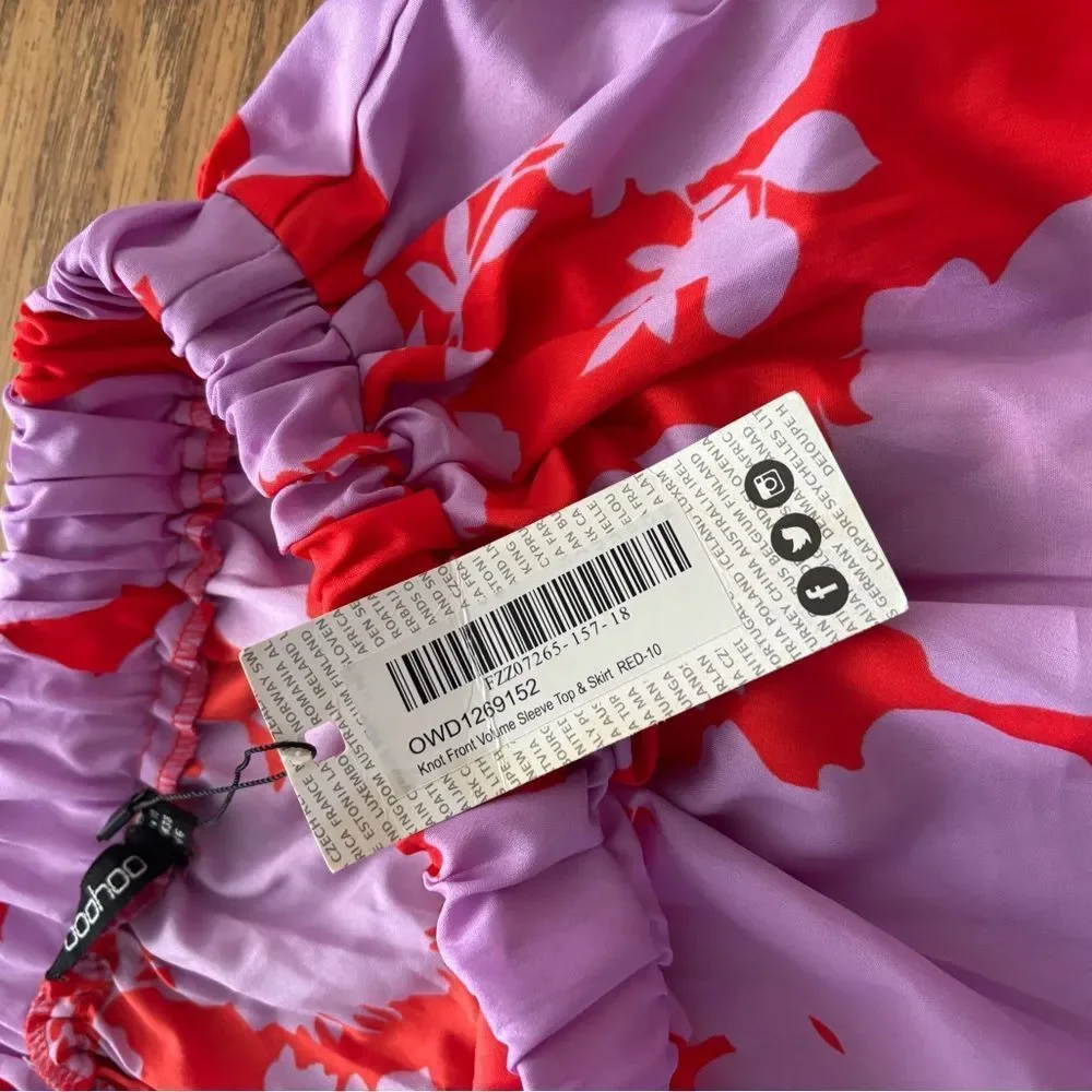 Boohoo Red and Lavender Floral Skirt NWT